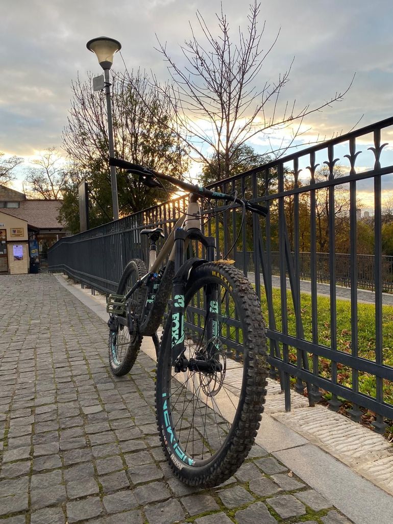 Used CUBE STEREO 170 RACE 29 2021 2021 Mountainbike, Light Gray, 29 — image 4 of 8