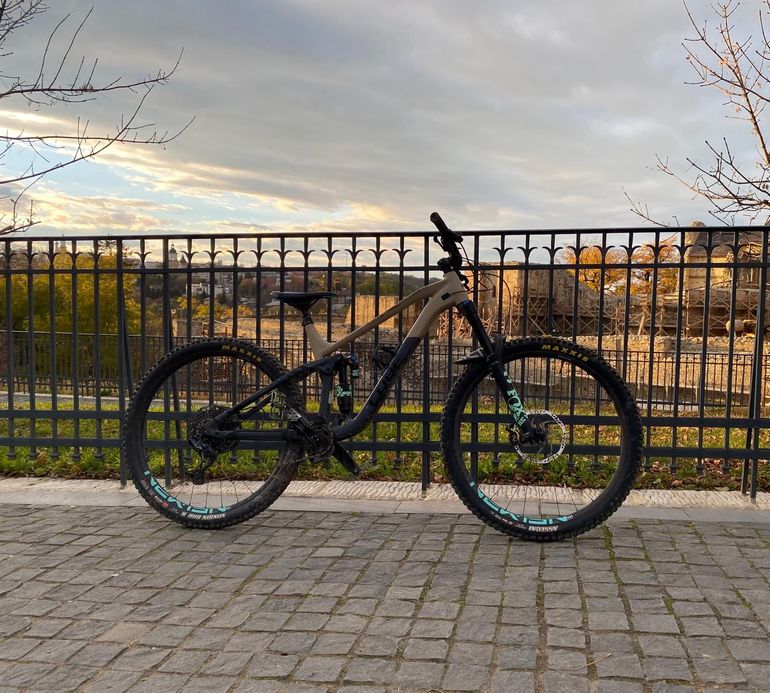 Used CUBE STEREO 170 RACE 29 2021 2021 Mountainbike, Light Gray, 29 — image 1 of 8