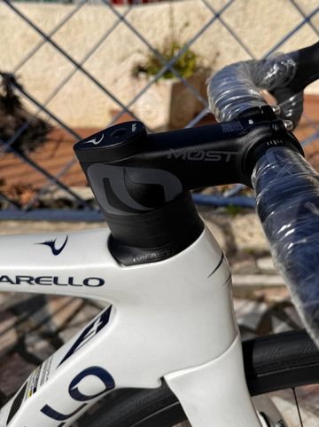 Gebrauchtes Pinarello F5 Shimano 105 Di2 2024 Road & Gravel, Weiß — Bild 6 von 11