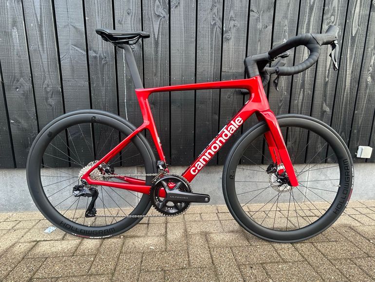 Used Cannondale SuperSix EVO Ultegra Di2 2025 Road & Gravel, Red — image 1 of 6