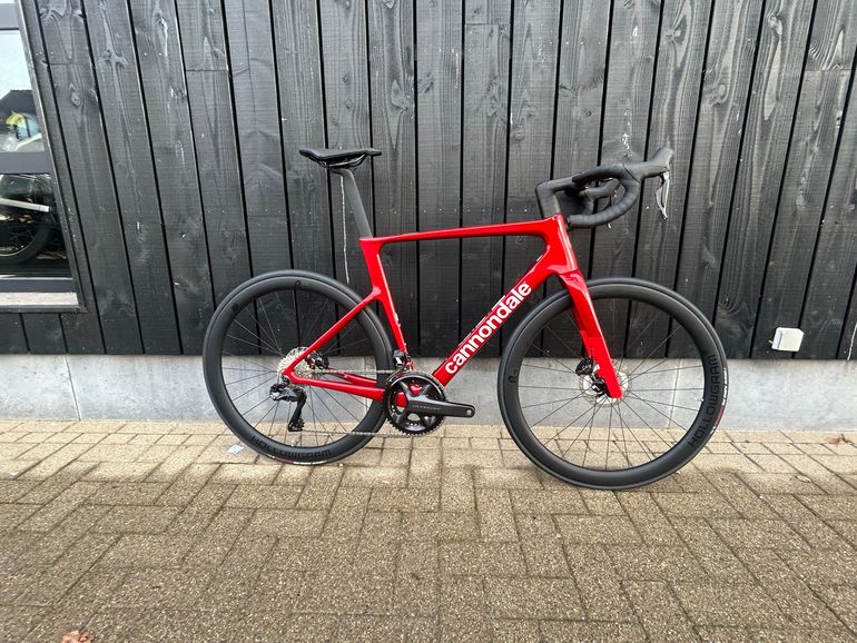 Used Cannondale SuperSix EVO Ultegra Di2 2025 Road & Gravel, Red — image 5 of 6