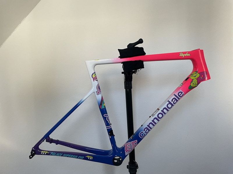 Used Cannondale SuperSix EVO Hi-MOD Tour De Future 2022, Rapha + Palace Frameset 2022 Road & Gravel