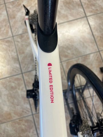 Used Chapter 2 TOA 2024 Road & Gravel, White — image 2 of 10