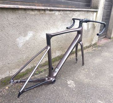 Used Giant Defy Advanced 1 2023 Frameset 2023 Road & Gravel, Purple — image 2 of 9