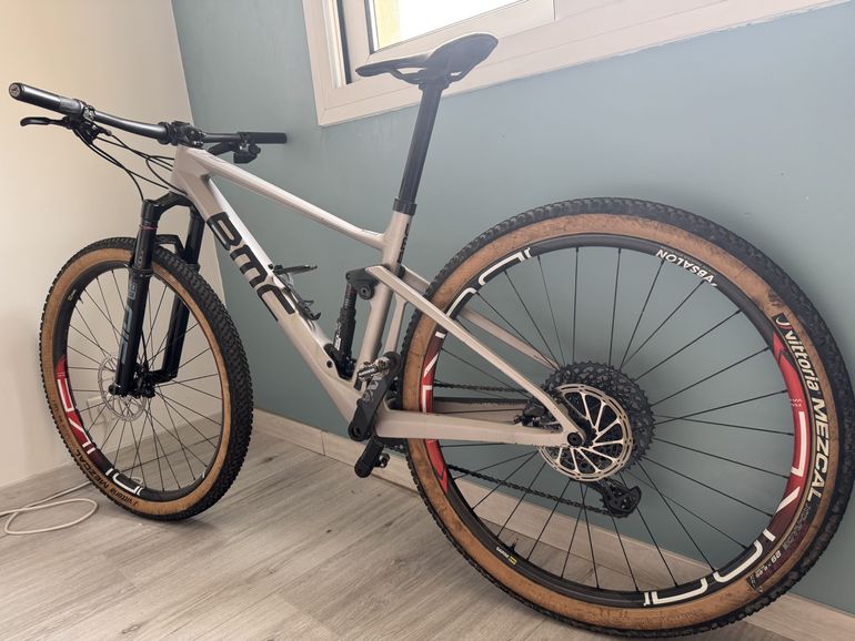 Used BMC 01 One 2021 2021 Mountainbike, Light Gray — image 5 of 5