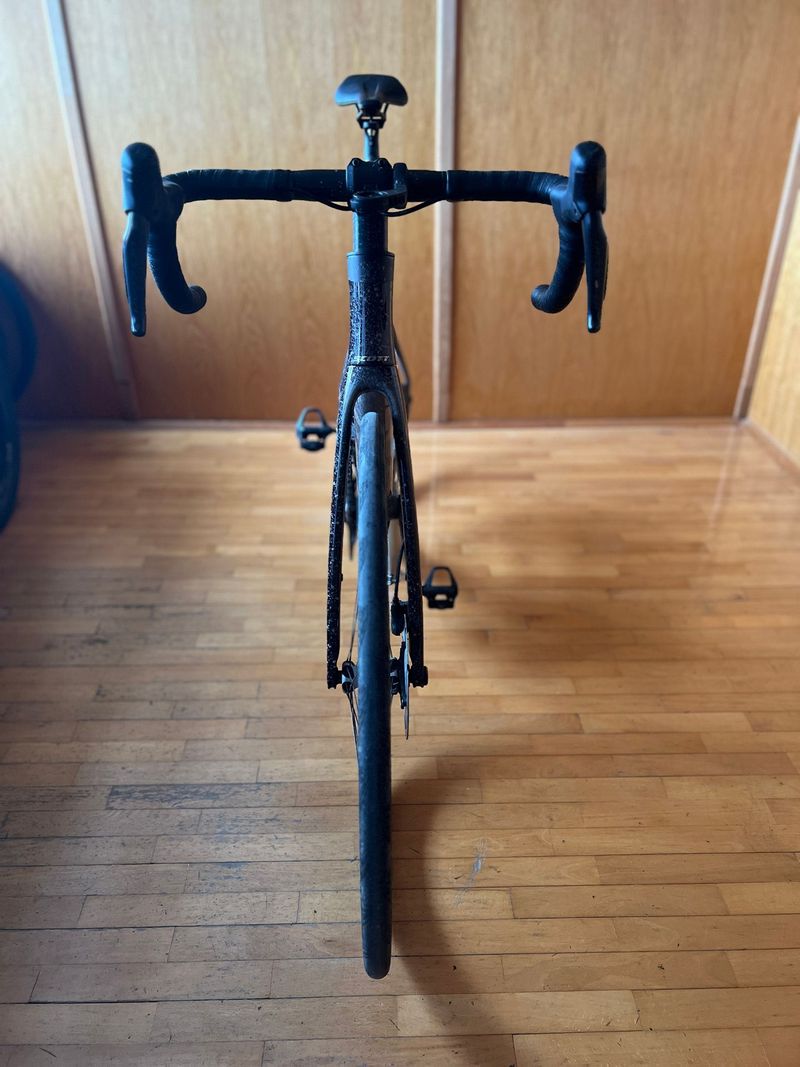 Tweedehands Scott Addict SE 2023 2023 Road & Gravel — afbeelding 3 van 3