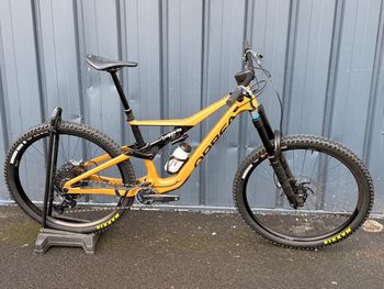 Used Orbea RALLON M10 2023 2023 Mountainbike, Black, 29 — image 2 of 10