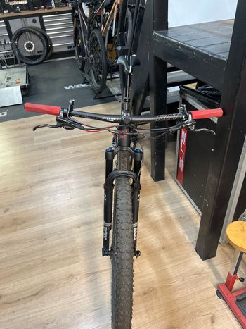 Used Olympia F1X 2020 Mountainbike, Black — image 5 of 6