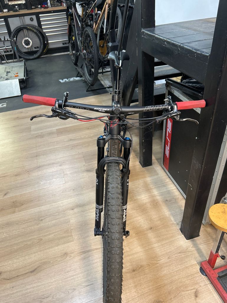 Used Olympia F1X 2020 Mountainbike, Black — image 5 of 6