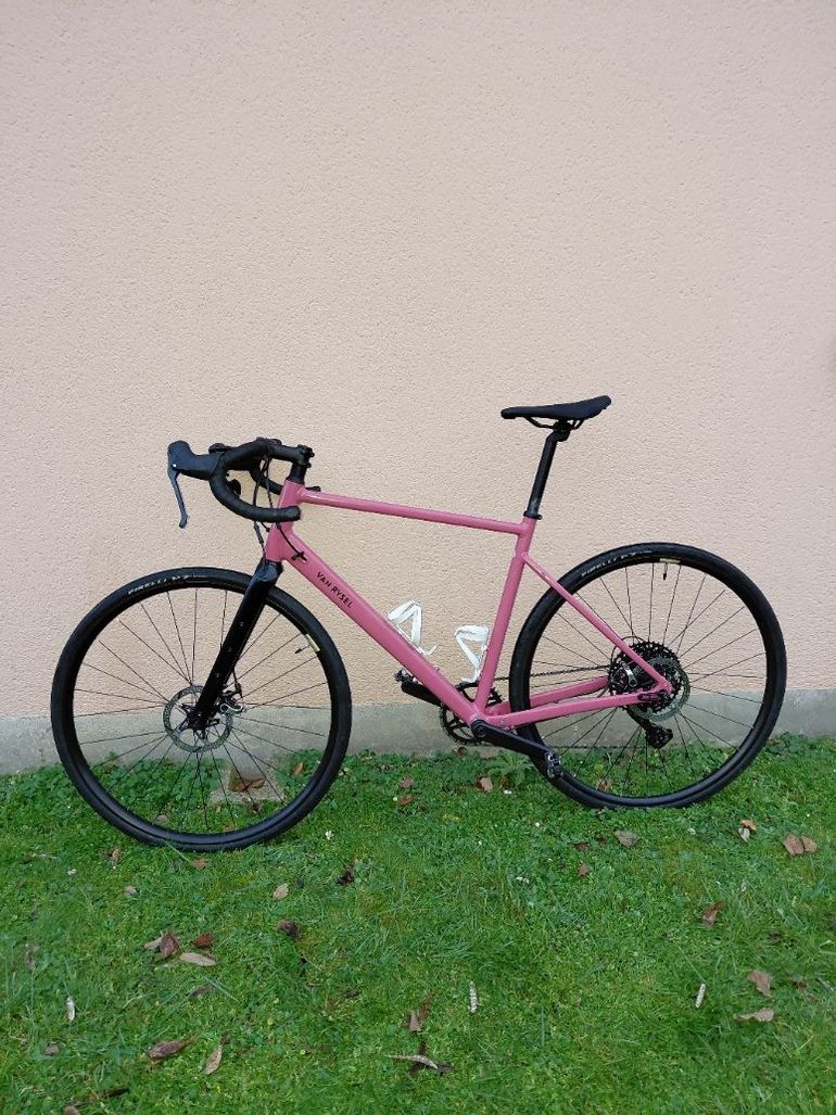 Used Van rysel Van Rysel EDR AF Rose 2025 Road & Gravel, Black — image 2 of 8