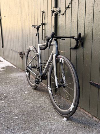 Used Evolve Cima 2026 Road & Gravel, Light Gray — image 4 of 10