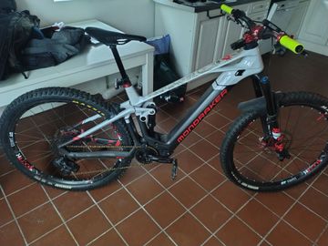 Used Mondraker Crafty SRAM GX Eagle AXS (T-Type) 2021 Mountainbike, Black, 29 — image 10 of 10