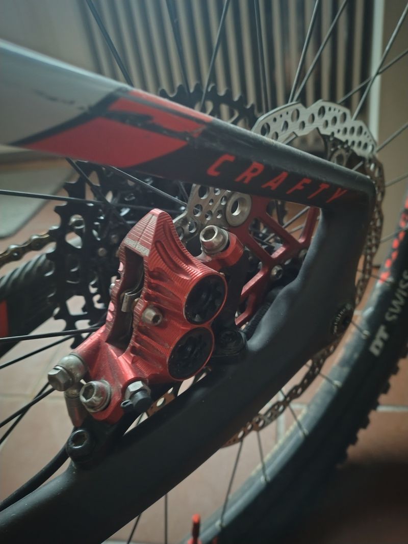 Used Mondraker Crafty SRAM GX Eagle AXS (T-Type) 2021 Mountainbike, Black, 29 — image 6 of 10