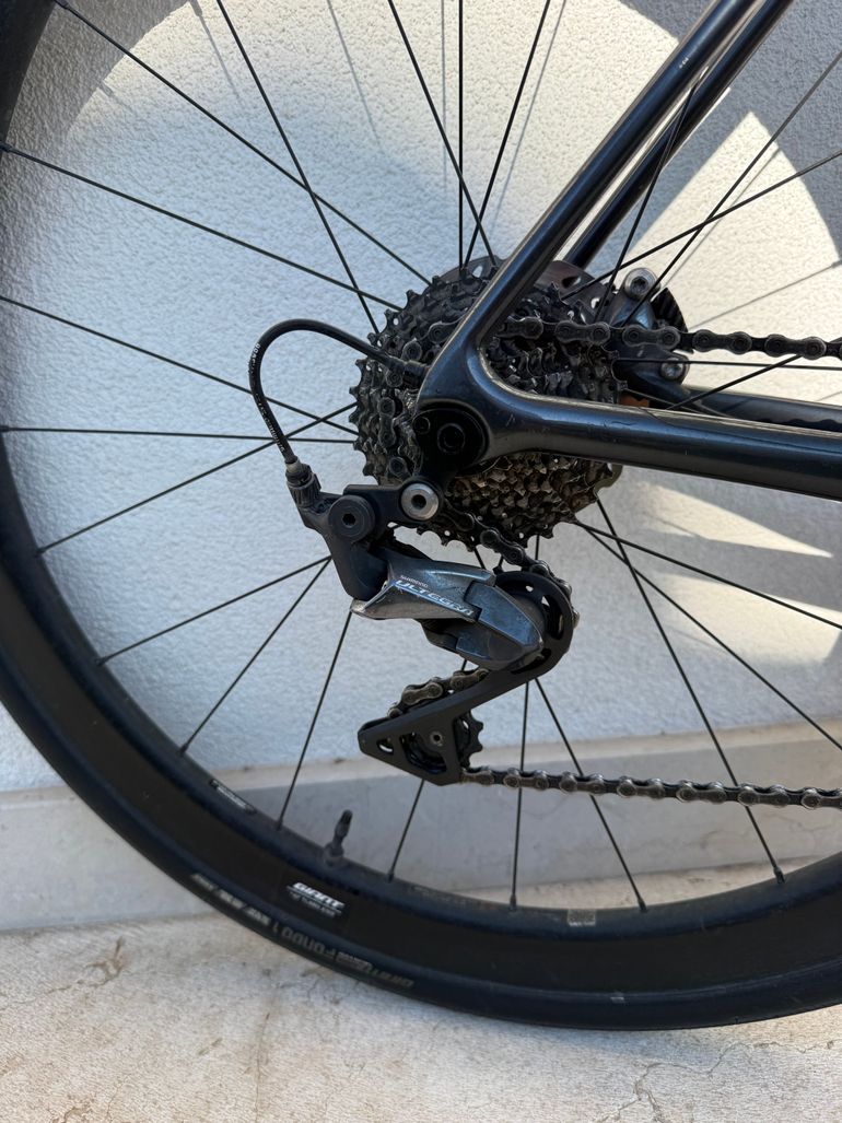 Used Giant Tcr Shimano 105 2023 Road & Gravel, Black — image 2 of 5