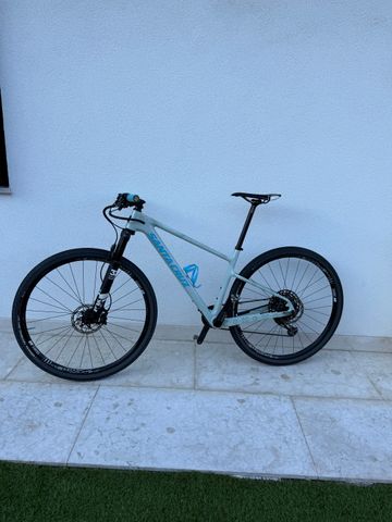 Used Santa Cruz Highball SRAM GX 2021 Mountainbike, Light Gray — image 3 of 3