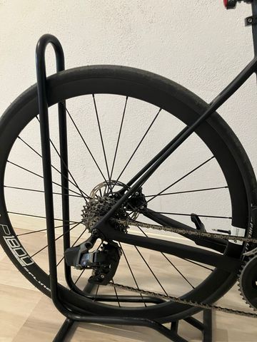 Used Mendiz F8 SL 2022 Road & Gravel, Black — image 3 of 6