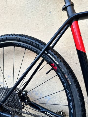 Used Wilier Cento1 Cross 2022 Road & Gravel, Black — image 5 of 9