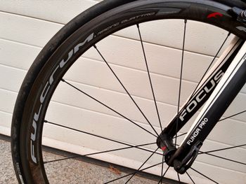 Used Focus Izalco 2013 Road & Gravel, White — image 10 of 11