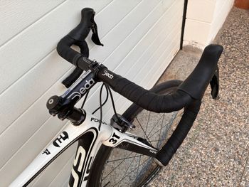 Used Focus Izalco 2013 Road & Gravel, White — image 5 of 11