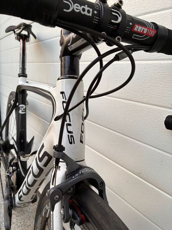 Used Focus Izalco 2013 Road & Gravel, White — image 8 of 11