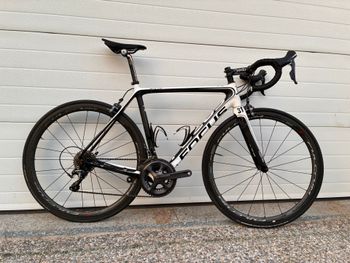 Used Focus Izalco 2013 Road & Gravel, White — image 1 of 11