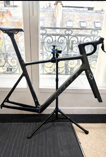 Used Scott Addict Frameset RC 40 Frameset 2024 Road & Gravel, Green — image 1 of 8