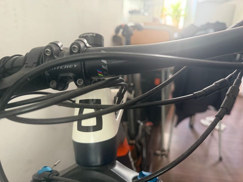 Olympia F1X 2022 Mountainbike d'occasion — image 4 sur 16