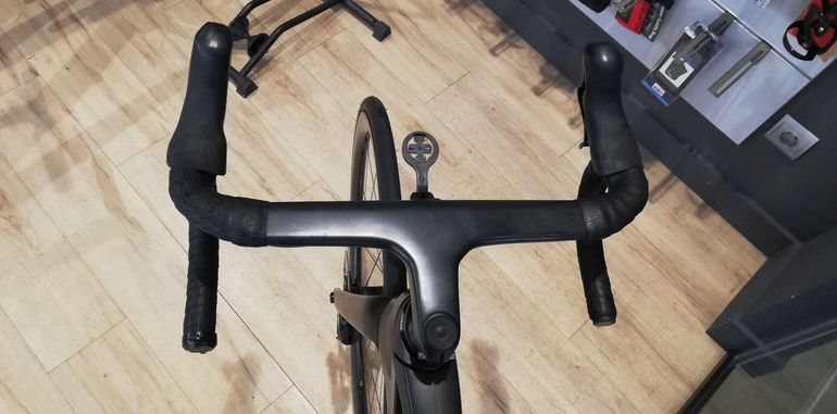 Used Trek EMONDA SLR P1 DURA-ACE 11v 2022 2022 Road & Gravel, Black — image 4 of 6