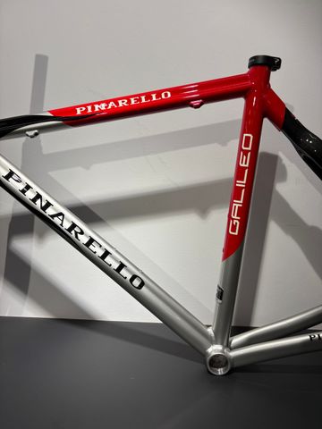 Pinarello Galileo Frameset 2006 Road & Gravel usato, Rosso — immagine 10 di 12