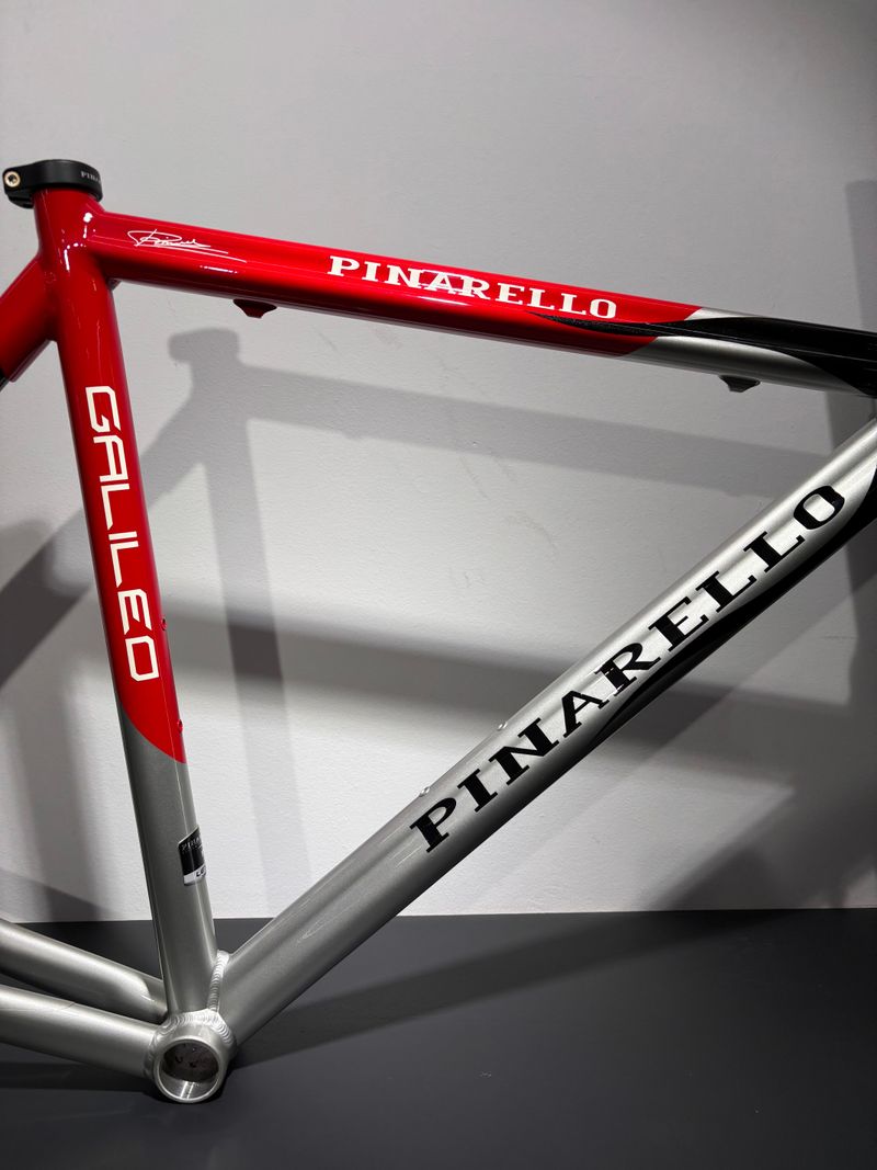 Pinarello Galileo Frameset 2006 Road & Gravel usato, Rosso — immagine 4 di 12
