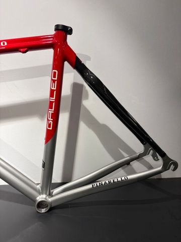 Pinarello Galileo Frameset 2006 Road & Gravel usato, Rosso — immagine 9 di 12
