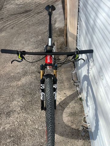 Used BMC Fourstroke 01 LTD 2023 2023 Mountainbike, Red, 29 — image 4 of 8