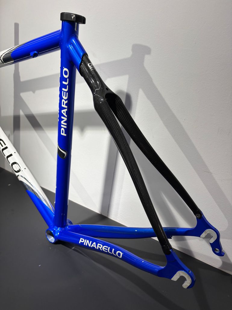 Used Pinarello Pinarello Marvel Frameset 2007 Road & Gravel, Blue — image 8 of 9