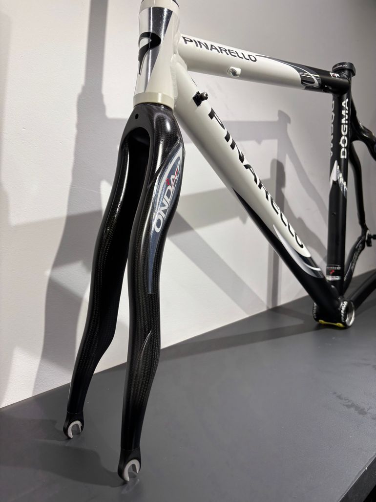 Pinarello Pinarello Dogma AK61 Magnesium Frameset 2004