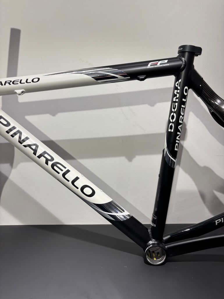 Pinarello Pinarello Dogma AK61 Magnesium Frameset 2004
