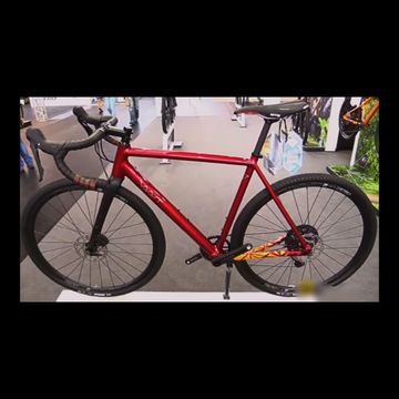 Used Vaast - A/1 2025 Road & Gravel, Black — image 2 of 4