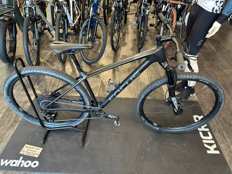 Used Focus RAVEN 8.6 2020 2020 Mountainbike — image 1 of 7