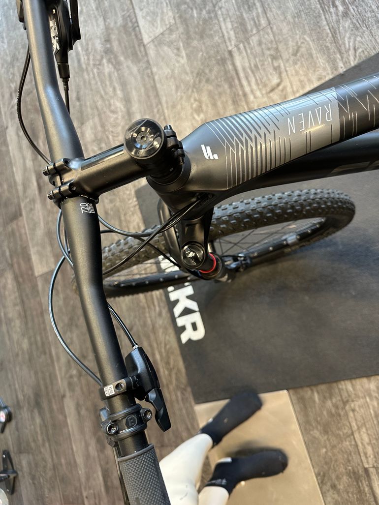 Used Focus RAVEN 8.6 2020 2020 Mountainbike — image 7 of 7