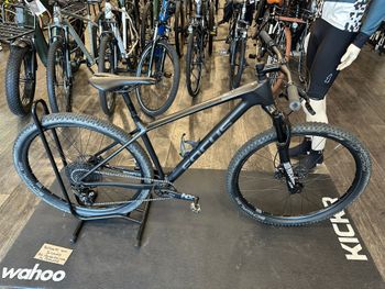 Used Focus RAVEN 8.6 2020 2020 Mountainbike — image 2 of 7