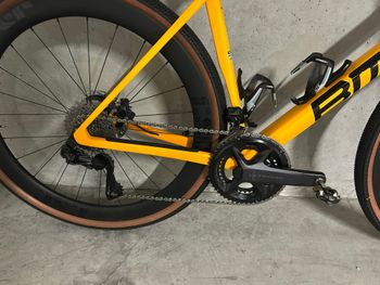 Used BMC Dura Ace 2023 Road & Gravel, Orange — image 3 of 3
