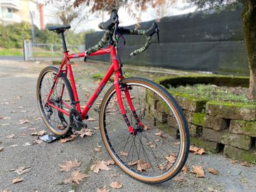 Gebrauchtes Cinelli HOBOOTLEG - MICROSHIFT 2025 2025 Road & Gravel, Rot — Bild 2 von 9