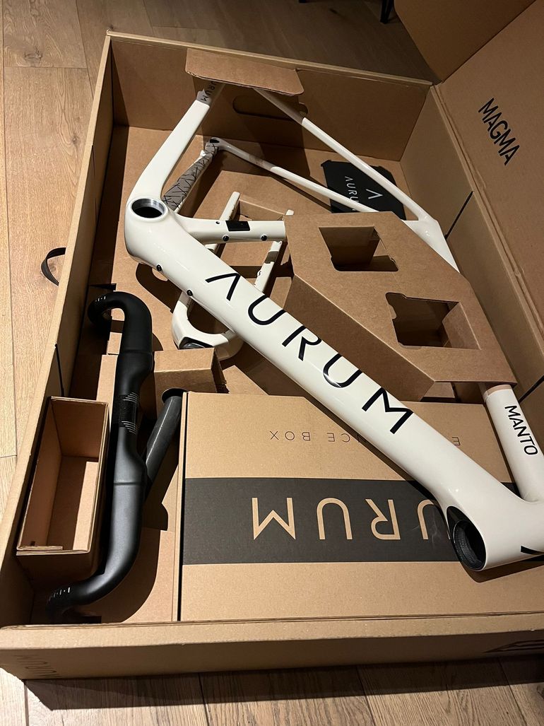 Used Aurum Manto Frameset 2026 Frameset 2026 Road & Gravel, White — image 3 of 4