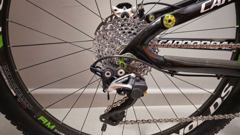 Used Cannondale Trigger Carbon 1 2013 2013 Mountainbike, White — image 12 of 13