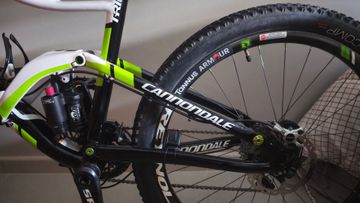 Gebrauchtes Cannondale Trigger Carbon 1 2013 2013 Mountainbike, Weiß — Bild 9 von 13