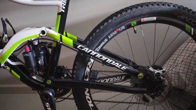 Used Cannondale Trigger Carbon 1 2013 2013 Mountainbike, White — image 9 of 13