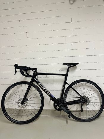 Used BMC Teammachine SLR ONE 2022 2022 Road & Gravel, Black — image 4 of 10