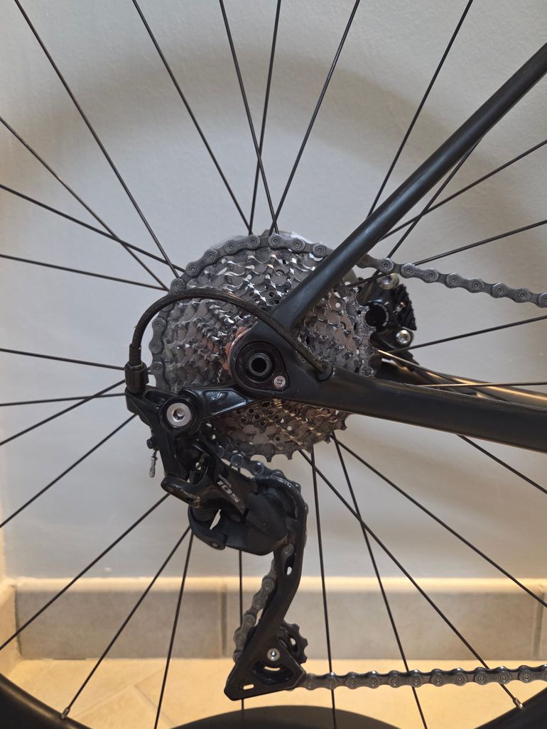 Used CUBE ATTAIN GTC RACE 2021 2021 Road & Gravel — image 6 of 11