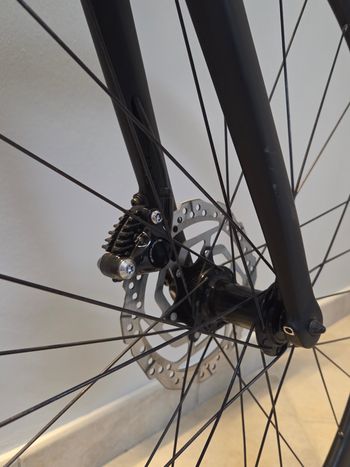 Used CUBE ATTAIN GTC RACE 2021 2021 Road & Gravel — image 8 of 11