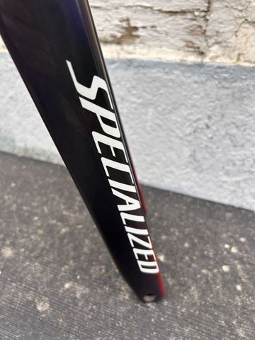 Specialized Tarmac Frameset 2024 Road & Gravel usato, Viola — immagine 6 di 12