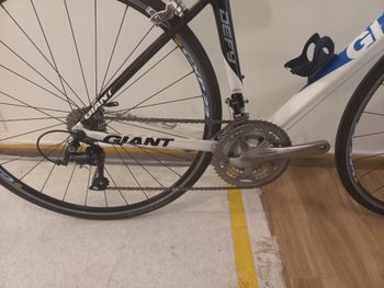 Used Giant Defy Shimano Sora 2010 Road & Gravel, Blue — image 3 of 4